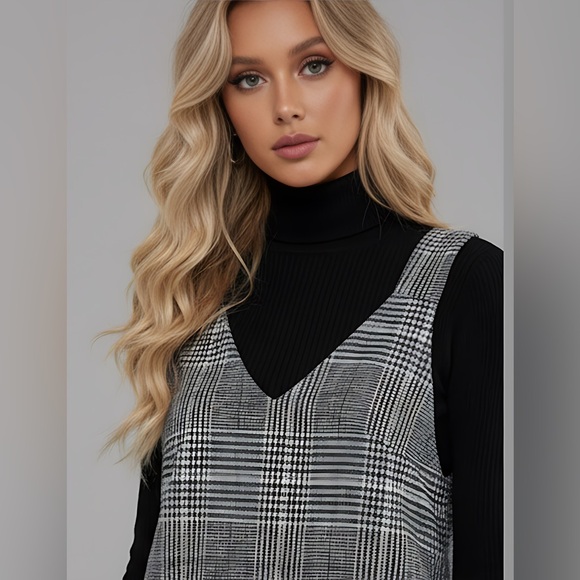 French Plaid Print Overall Dress Grey/Green - Picture 2 of 9